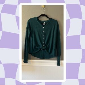 Hunter Green Long-Sleeve Women’s Crop Top